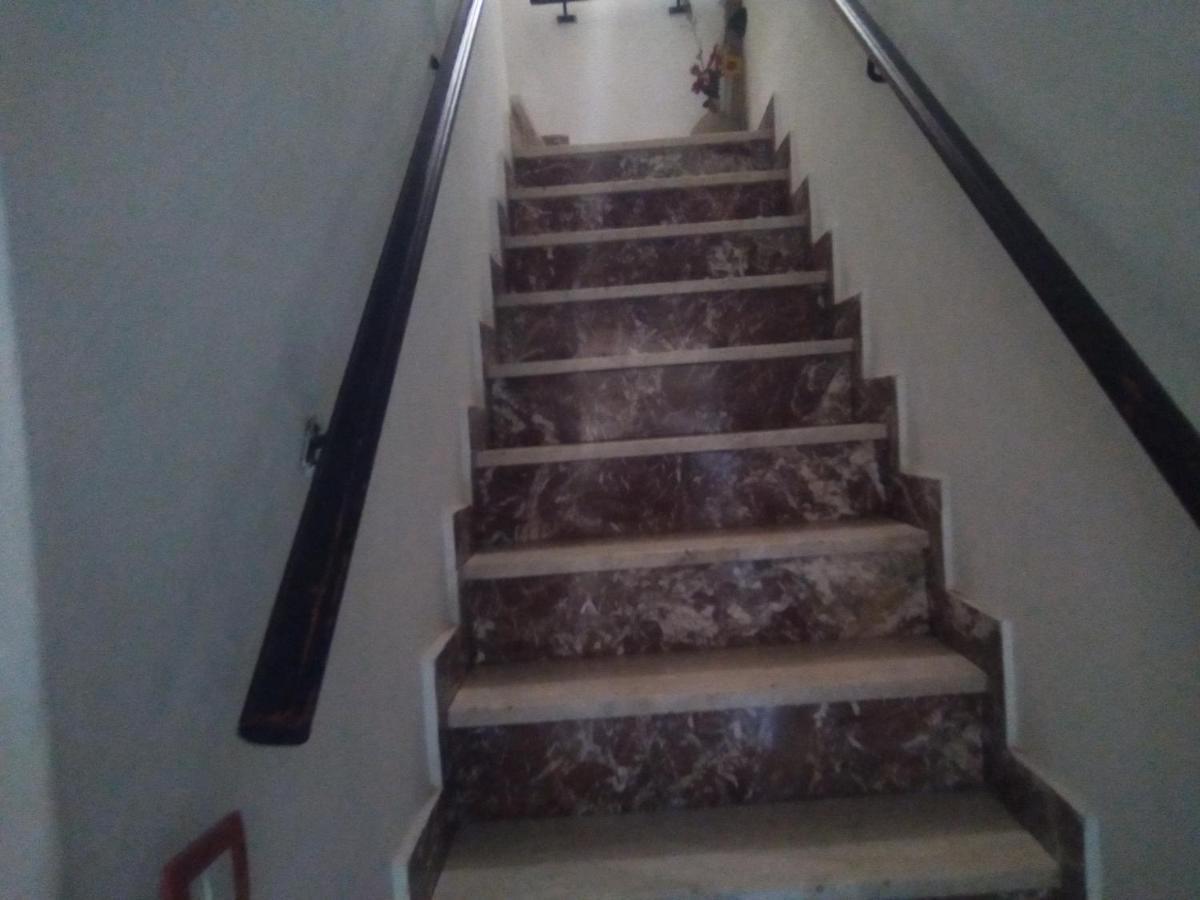 Room In Guest Room - Single Room With Shared Bathroom Taormina Luaran gambar