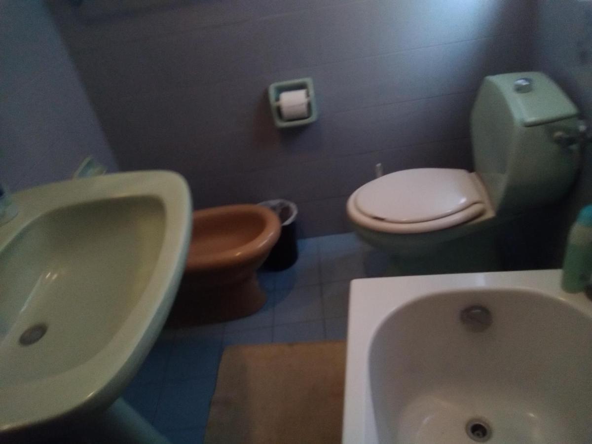 Room In Guest Room - Single Room With Shared Bathroom Taormina Luaran gambar